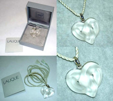 LALIQUE PENDANT  ,  SILVER
