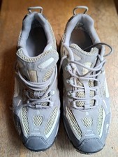North Face Hedgehog Walking Trainers.Size 6. GoreTex(waterproof)Vibram Soles.