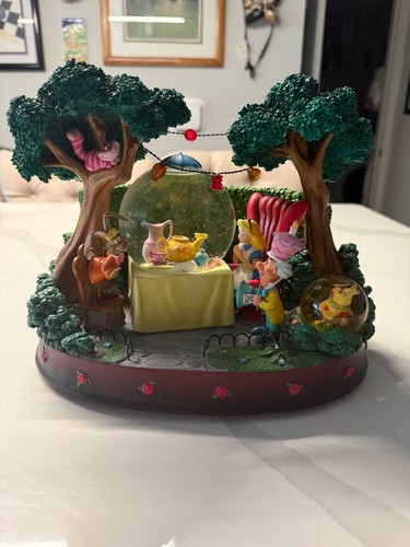 Disney large alice in - -,