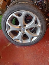 Ford Alloy wheel and tyre