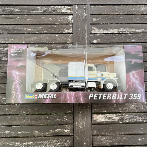 Revell metal peterbilt - revell,