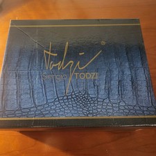 Sergio Todzi Womens Sparkly