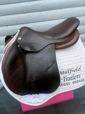 Joaquin Larrain Jump Saddle