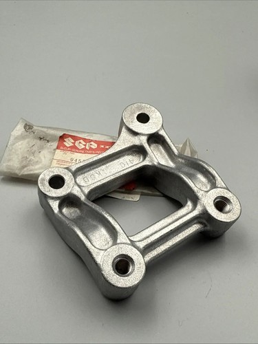 Suzuki fairing bracket - suzuki,