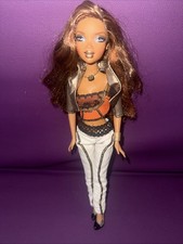 Barbie My Scene Street Style