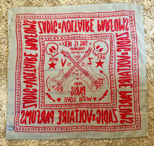 Zadig & Voltaire Perfums Scalf -35 x 36"- Perfums/Scull/Rock - Cerise pink /Grey