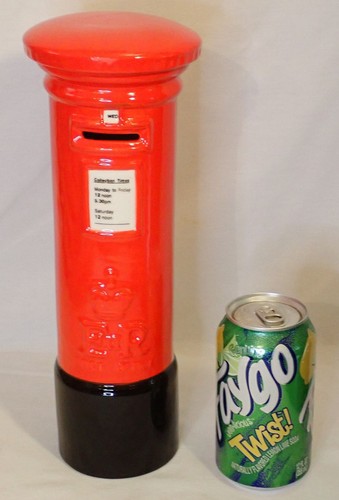 Vintage british royal mail red - vintage,