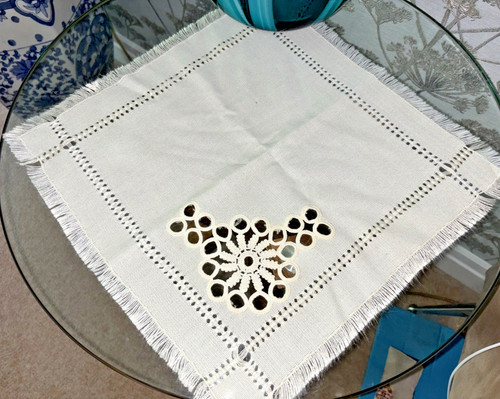 Vintage ivory polycotton table - vintage,