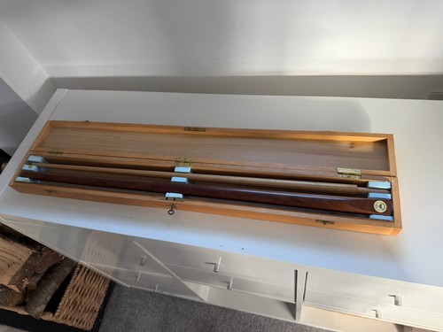 The cannon vintage snooker cue - the,