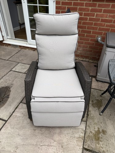 Grand patio recliner - grand,