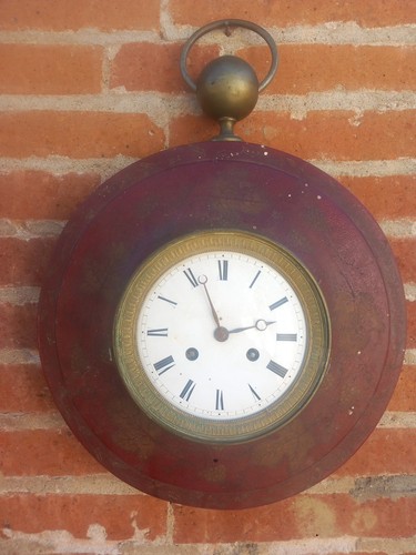 Bull eye beuf clock - bull’s,
