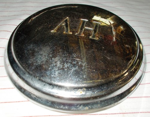 Austin healey sprite hub cap - austin,