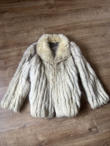 White cream fox short jacket - short,