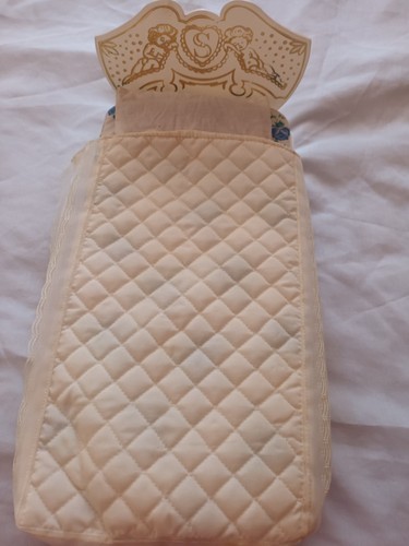 1970s sindy bed - bed,
