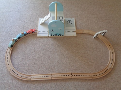 Racing car track - car, garage
