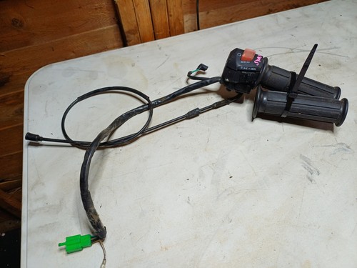Sym 125 2011 - sym, throttle