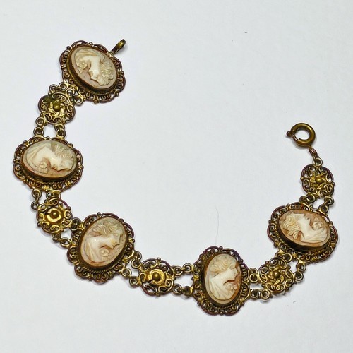 Beautiful vintage gold