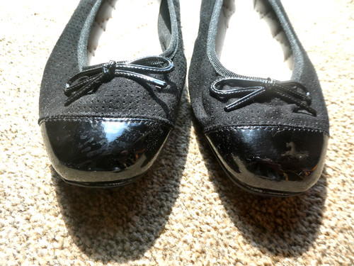 Ladies preowned pavers slip - preowned,