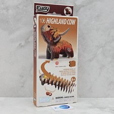 EUGY Highland Cow 3D Cardboard
