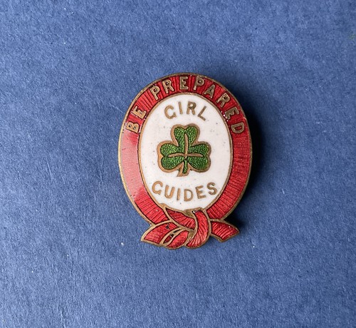 Vintage enamel pin - vintage,