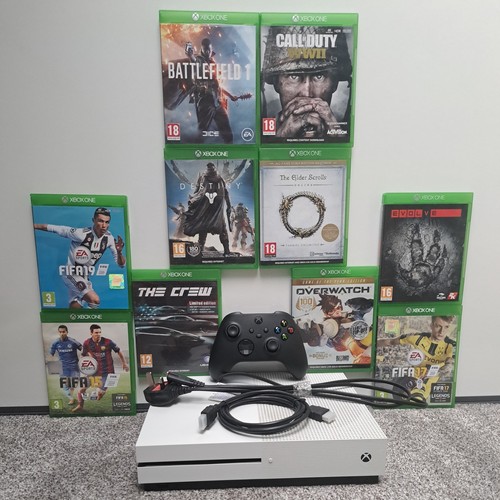 Microsoft xbox one - one, s