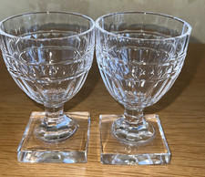 ANTIQUE 2 x  Quality Square