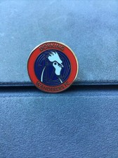 DORKING WANDERERS FOOTBALL CLUB - PIN BADGE