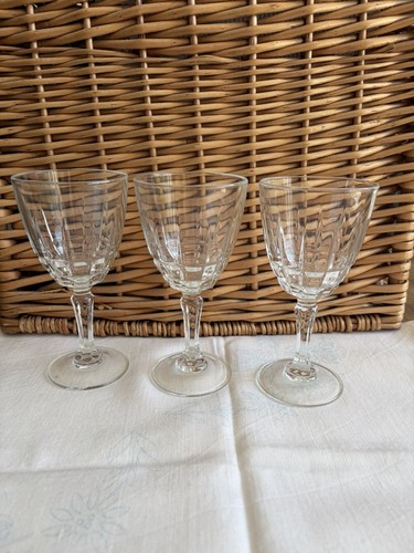 Luminarc wine glasses vintage - wine,
