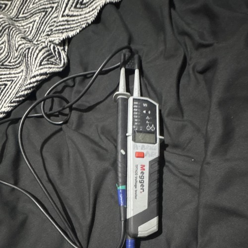 Megger tpt420 two pole contact - megger,