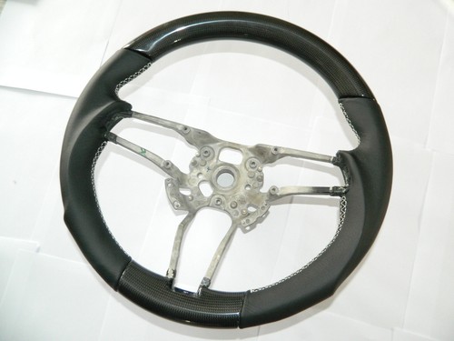 Carbon leather steering wheel - carbon,