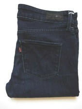 Levis demi curve stretch