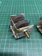 Vintage 550/550 pF Variable Air Spaced Capacitor - 1 Piece