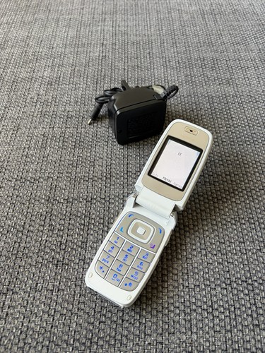 Nokia 6101 white flip - nokia, mobile