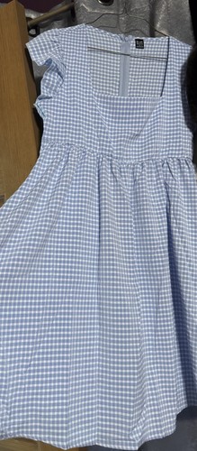 Light blue gingham square - blue, square-neck