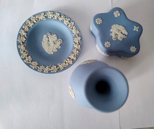 Wedgewood blue jadperware - wedgewood,