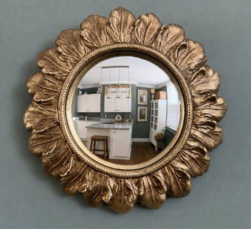 Small gold antiqued round port - antiqued,