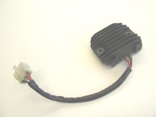 Battery charge regulator