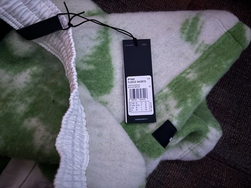 Piece fuzzy green - piece, y-3