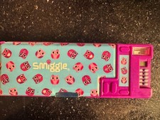 Smiggle pencil case - pencil,