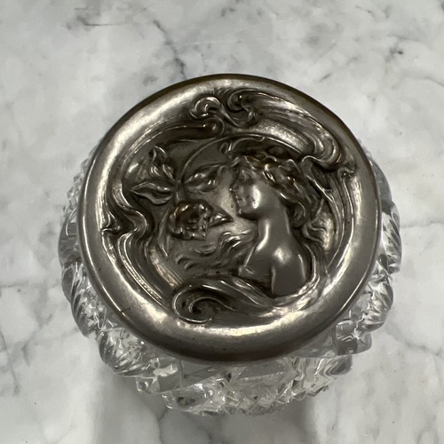 Antique art nouveau - antique, repousse