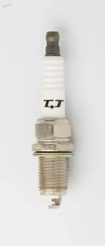 Spark plug earthed - -,