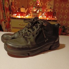 Womens Clarks Trigenic Shell Black Waterproof Boots Size 8 D Good Used Cond