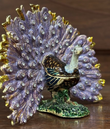 Hand decorated hinged enameled - hand,