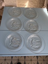 6 X PASARI Clear Glass Crayfish Embossed 9 Inch Serving Plates , New & Unused 