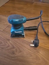 Makita BO4555 Palm Sander 200W