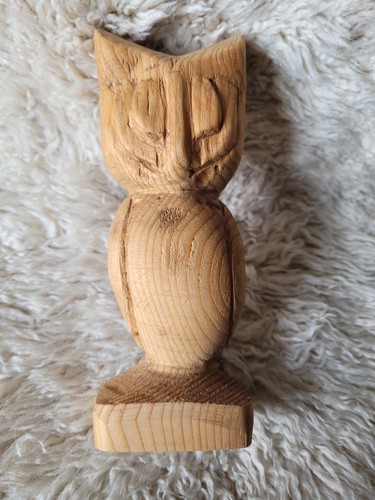 Vintage hand carved wooden - vintage,