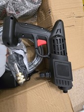 Handheld pressure washer