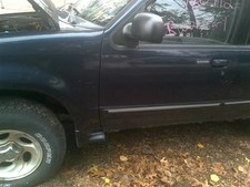 Front Drive Shaft Fits 98-11
