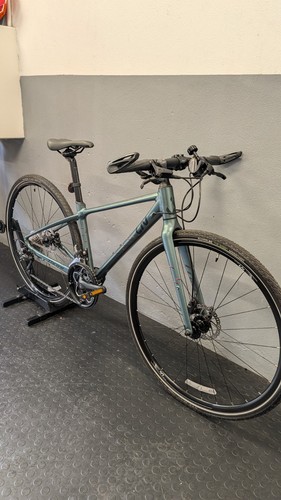 Liv thrive hybrid bike - thrive,