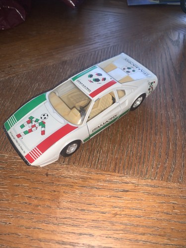 Burago scale ferrari 308 - 1:24,